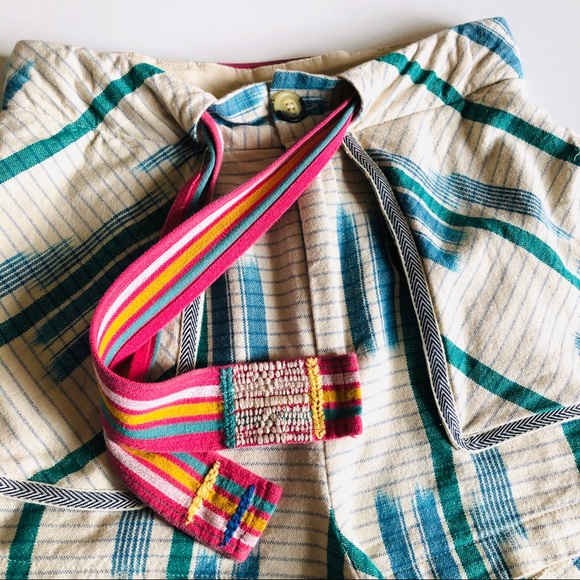 Sold UO Striped Paper Bag Shorts Cream - Picture 4 of 5